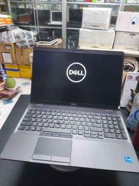 Dell Precision 3541 Core I5 9400H/Ram 8GB/SSD 256/FHD 15.6