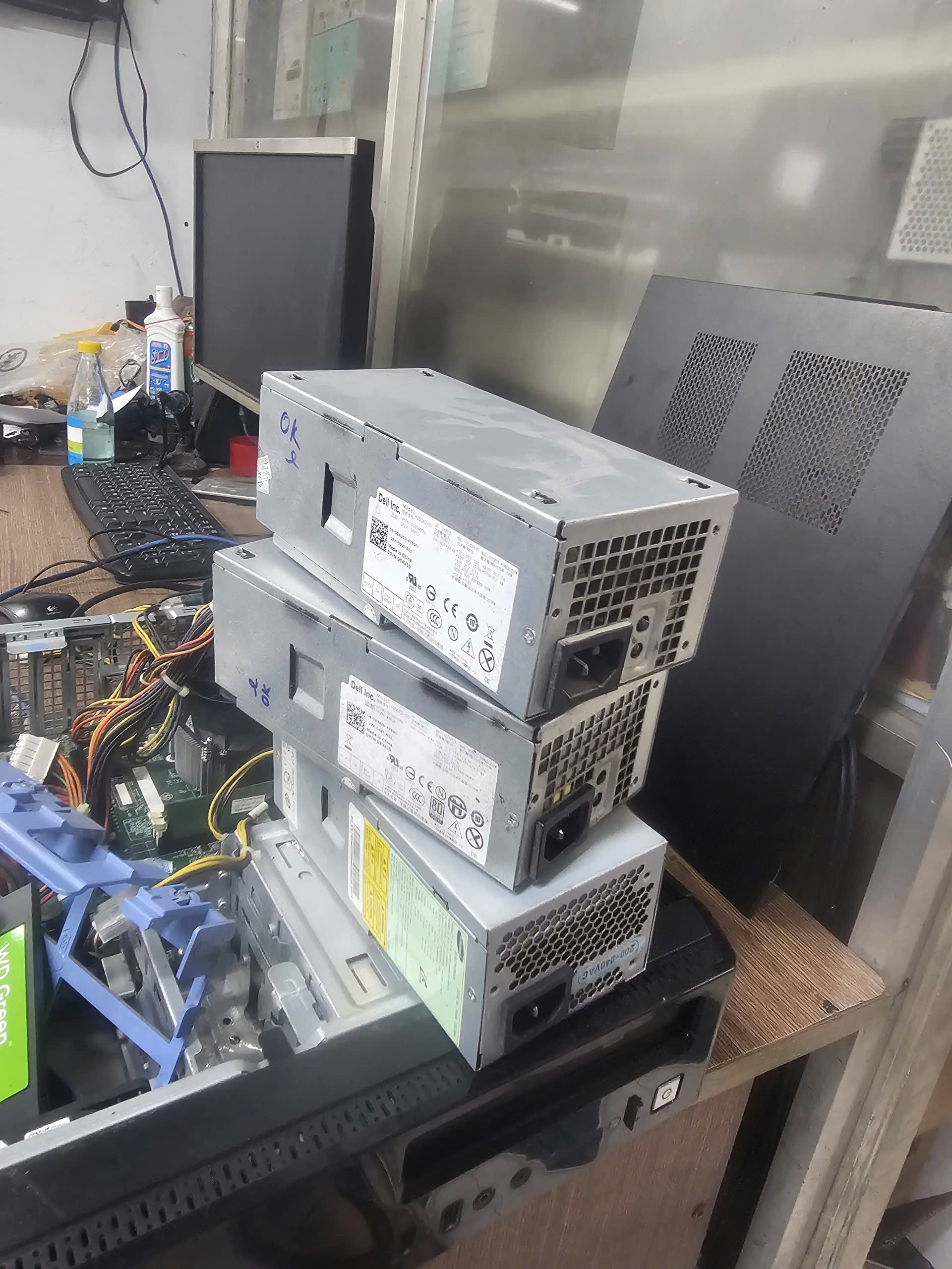 Nguồn Dell Vostro 3800